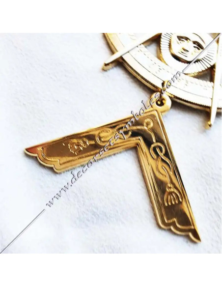 BBS180-masonic-jewellery-vmi-wmi-gold-Whorshipful-master-installed-ceremony-decorations-accessories-fm-gifts-shops-lodges