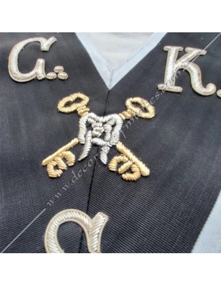 HRA034-officers-aasr-30th-degrees-knights-kadoschs-kaddoshs-aeropagi-decorations-cks-collars-sashes-fm-shops