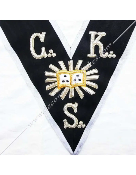 HRA041-greats-orators-aasr-knights-kadoshs-30th-degrees-kaddoshs-collars-sashes-cks-fm-ribbons