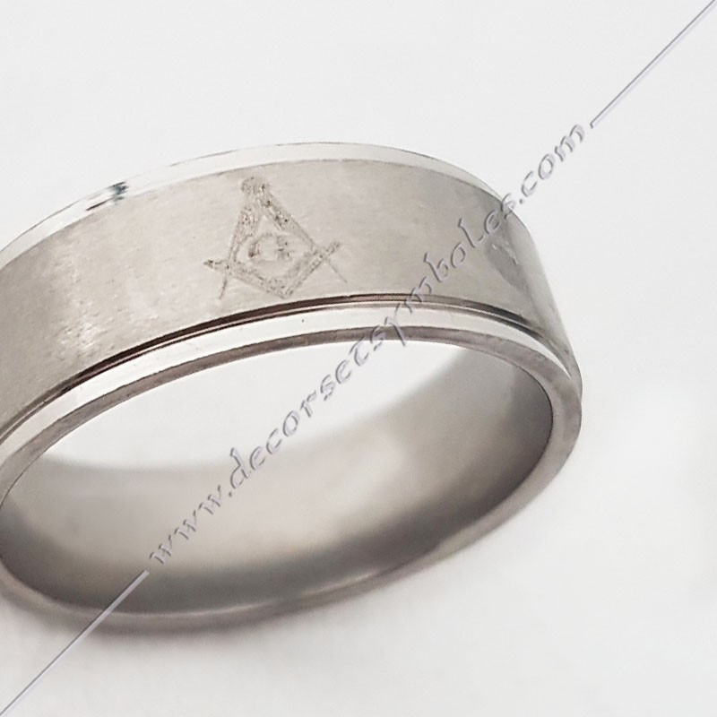 Masonic ring in chrome steel with square, compass and G symbols