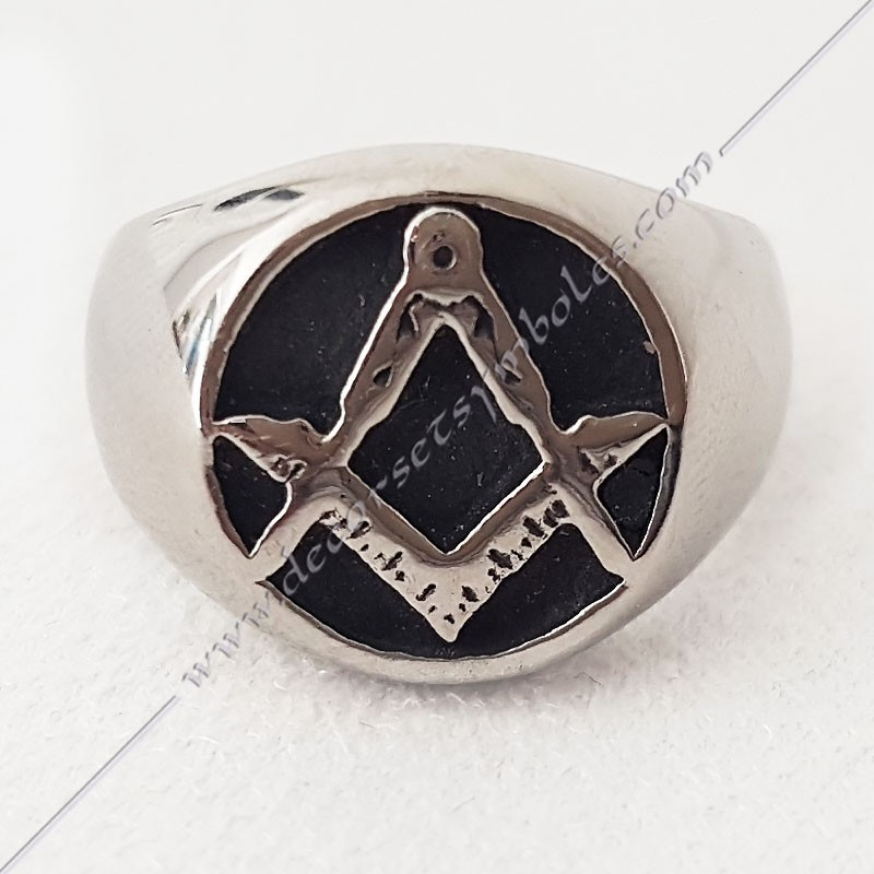 BFM060- chevaliere-bague-maconnique-acier-equerre-compas-bijoux-loges cadeaux-franc-maconnerie-rites-FM