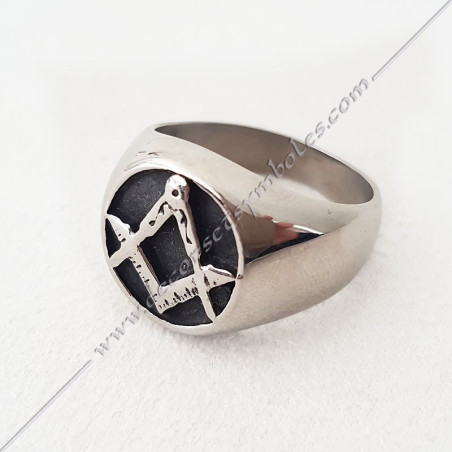 chevaliere-bague-maconnique-acier-argent-noire-equerre-compas-bijoux-loges cadeaux-franc-maconnerie-rites-FM