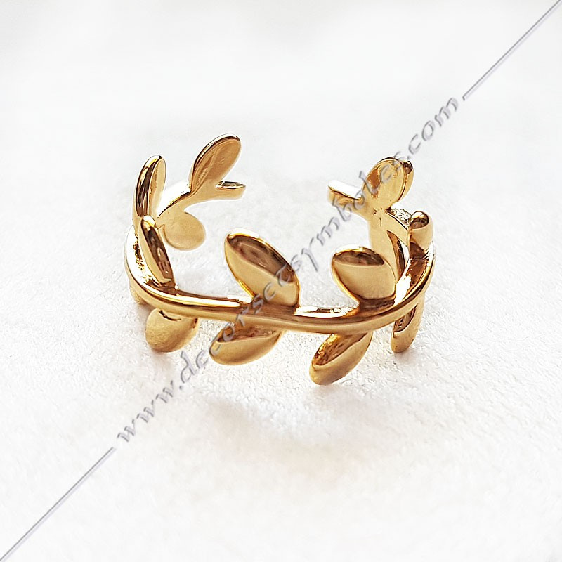 Adjustable brass ring gilded in fine yellow, pink or silver gold