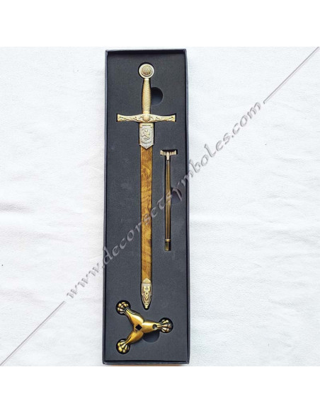 CFM030-coupes-papier-maconniques-epees-excalibur-roi-arthur-cadeaux-accessoires-outils-decors-signes-fm-gants-blancs