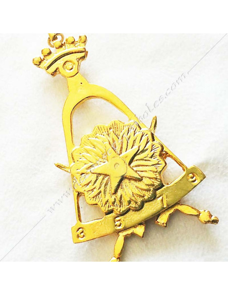 FGK230-bijoux-3e-ordres-chevaliers-francais-orient-gcg-decors-chapitres-symboles-maconniques-rituels-fm-cadeaux